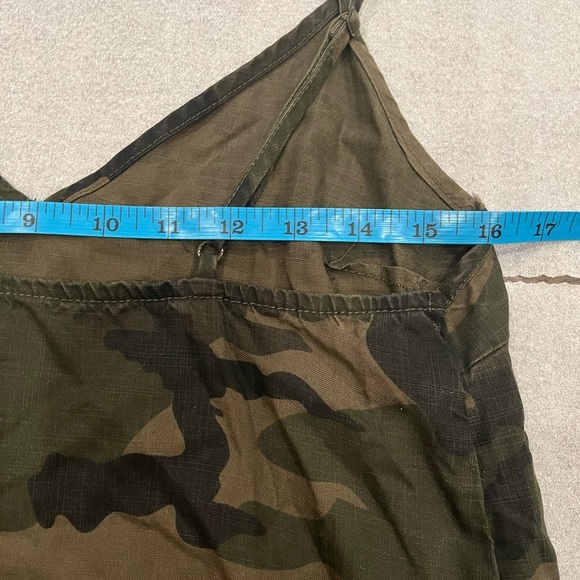 ❤️2/$30❤️[M]TNA WMN Yirrell Dress Green Camouflage Strap V-Neck Slip Mini - Picture 4 of 7
